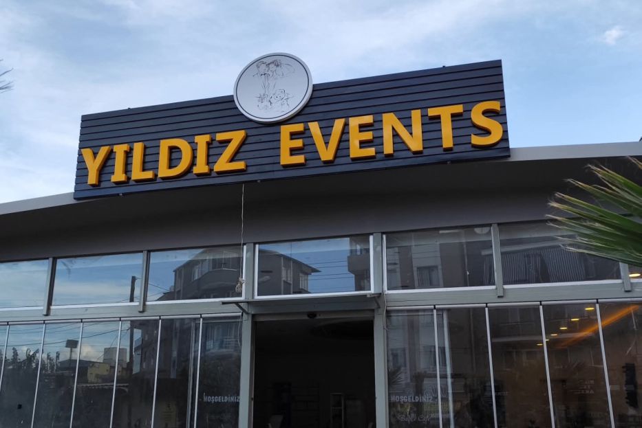 Çatı tabelası, kompozit ışıklı tabela reklam